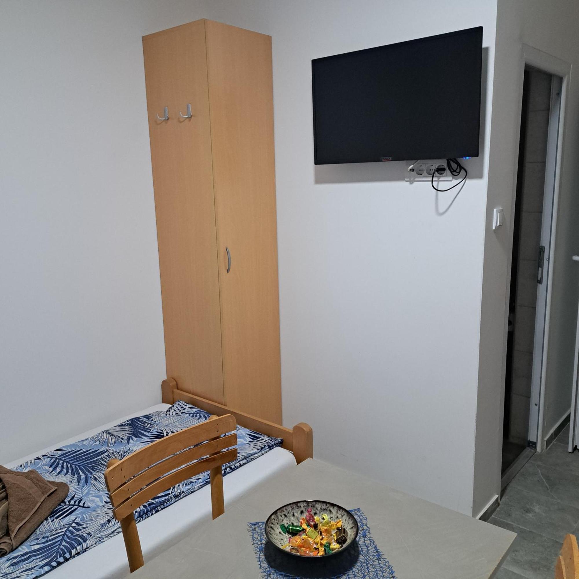 Libero Apartmani Surcin ภายนอก รูปภาพ