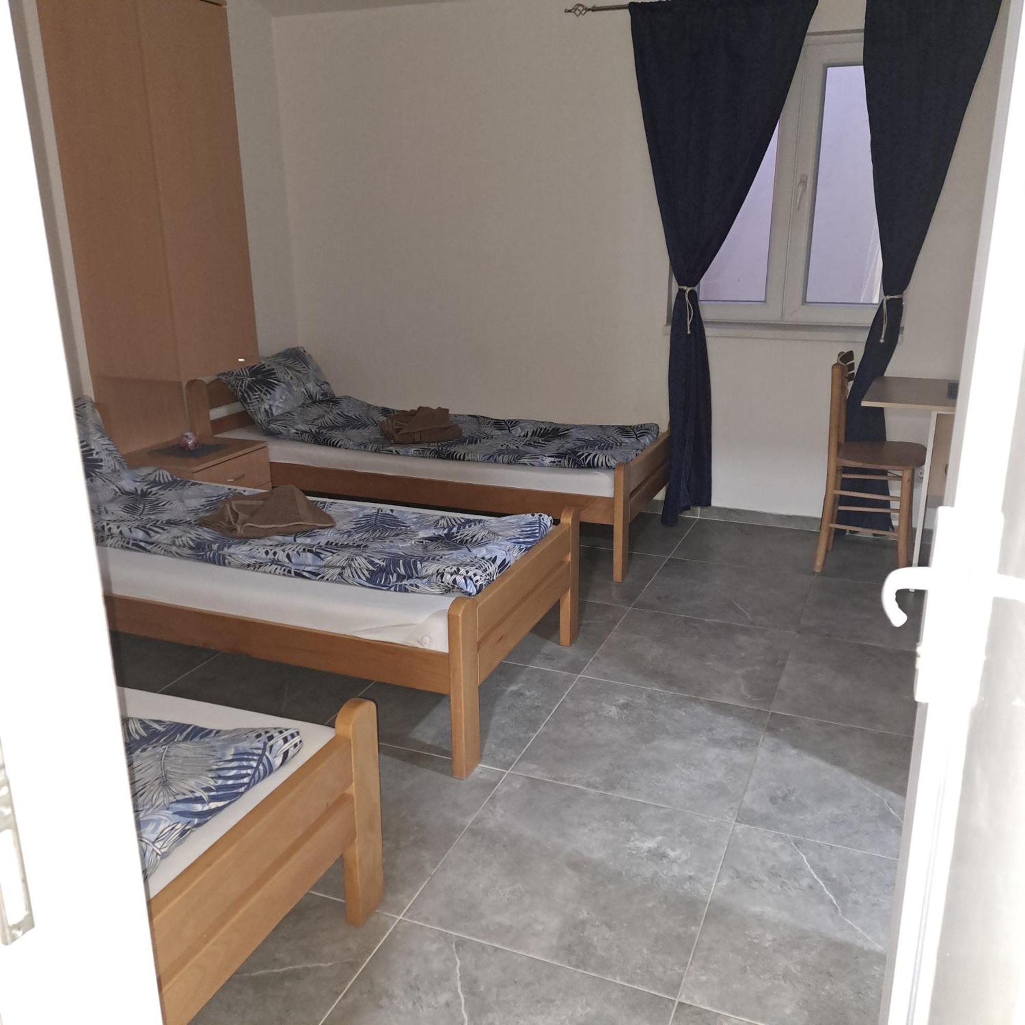 Libero Apartmani Surcin ภายนอก รูปภาพ